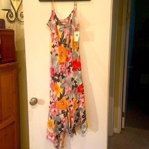 Lily spaghetti strap floral dress